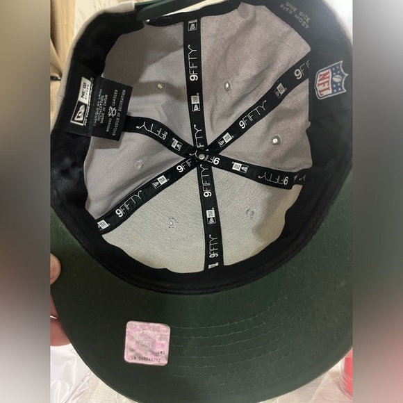 Green Bay Packers
Adjustable Snapback - Picture 5 of 8